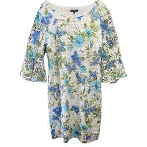 R&K Sheath Lace Floral 3/4 Bell Sleeve Top Size 18